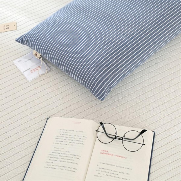 Soft pillow case with 50*30cm washable cotton powder stripe 